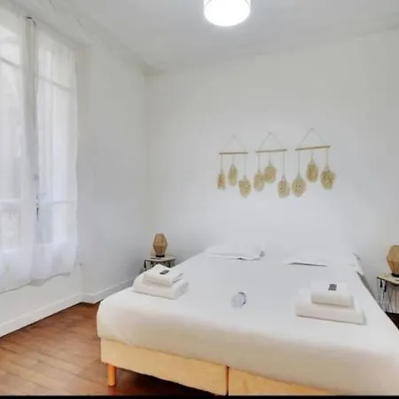 Magnifique 18 Apartment