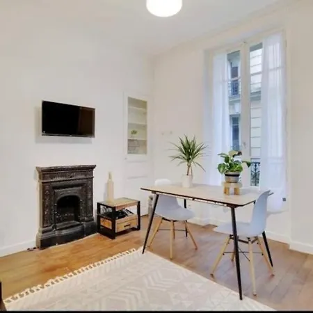 Magnifique 18 Apartment *
